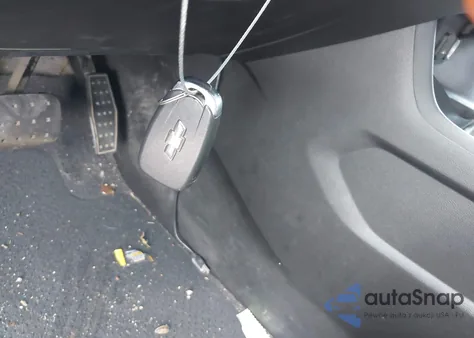 2021 Chevrolet Traverse Fwd Lt Cloth z USA, uszkodzony, nr VIN 1GNERGKW9MJ149133